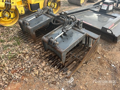 74 in Skeleton Skid Steer Grapple