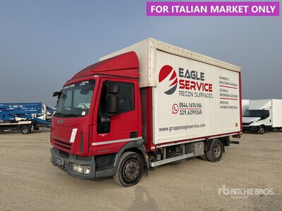 2007 Iveco Eurocargo 120EL18 Camion à rideaux latéraux