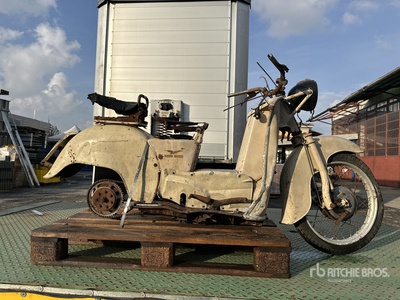 Moto Guzzi Galletto دراجة كلاسيكية