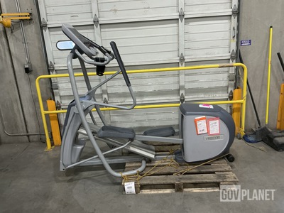 Precor EFX556i Navy Elliptical