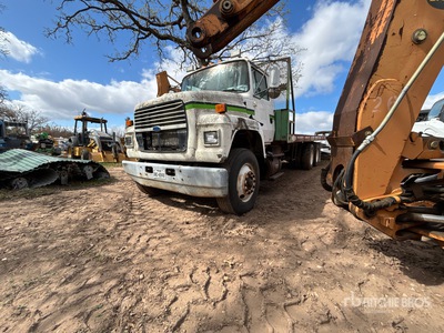 1997 Ford L8500 6x4 Rollback Truck (Inoperable)