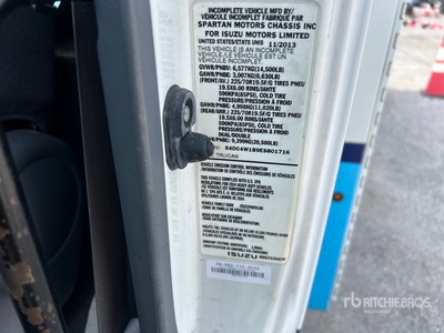 2014 Isuzu NPR-HD 4x2 4x2 Utility Truck