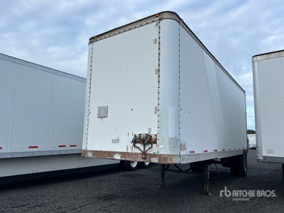 1985 Fruehauf 28 ft x 102 in S/A Van Trailer