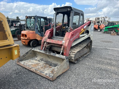 2014 Takeuchi TL12 を見 Compact Track Loader (Inoperable)