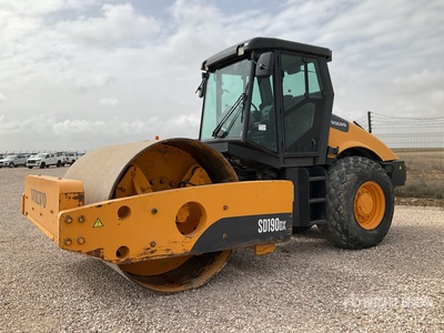 2013 Volvo SD190 Smooth Drum Compactor