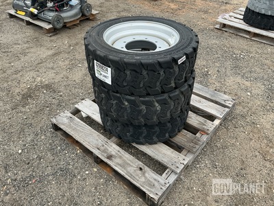 (3) JLG IN240/55D17.5 Tires w/Wheels