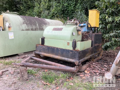 Quantity of (2) Emiliana Serbatoi GE1L 1000 L Steel Diesel タンク