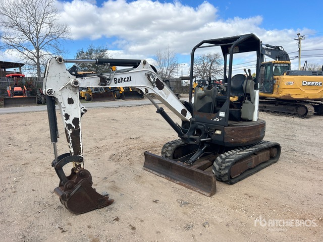 2015 Bobcat E26 Mini Excavator