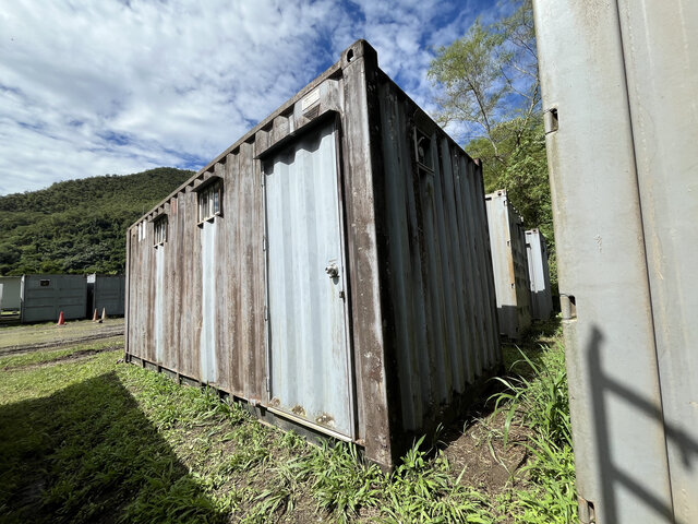 Quantity of (5) Modulos 20 ft x 8 ft Portable Toilet