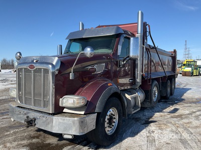 2017 Peterbilt 567 8x4 を見 Dump Truck
