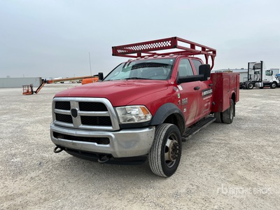 2016 Ram 5500 4x2 Crew Cab Utiliteits vrachtwagen