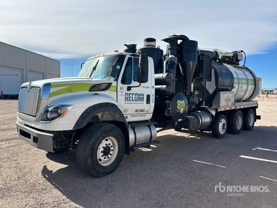 Vactor on 2012 Freightliner 8x4 Camion pelleteuse sous vide