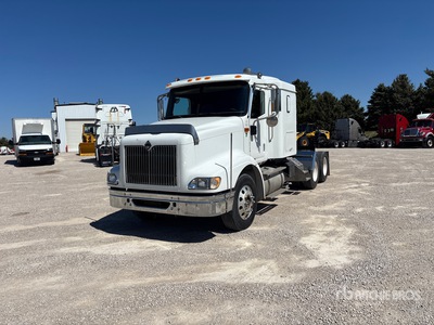 2005 International 6x4 T/A Sleeper Truck Tractor