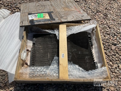 12340185 Engine Lubricating Oil Cooler