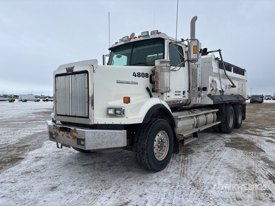 2014 Western Star 4900SA 6x4 T/A Dump Truck