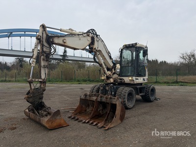 2017 Komatsu PW98MR-10 Pelle Sur Pneus Pelles sur Pneus