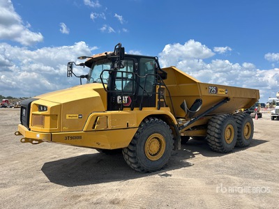 2023 Cat 725 Articulated Dump Truck