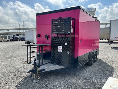 2025 Rend T/A フードトレーラー