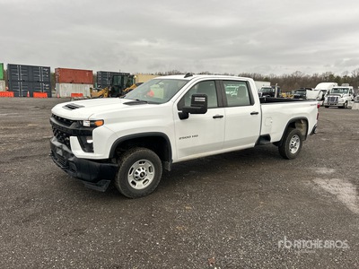 2022 Chevrolet Silverado 2500HD 4x4 Crew Cab Pickup