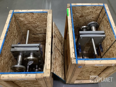 (2) Standard Xchange 5-492-23-008-001 Heat Exchangers