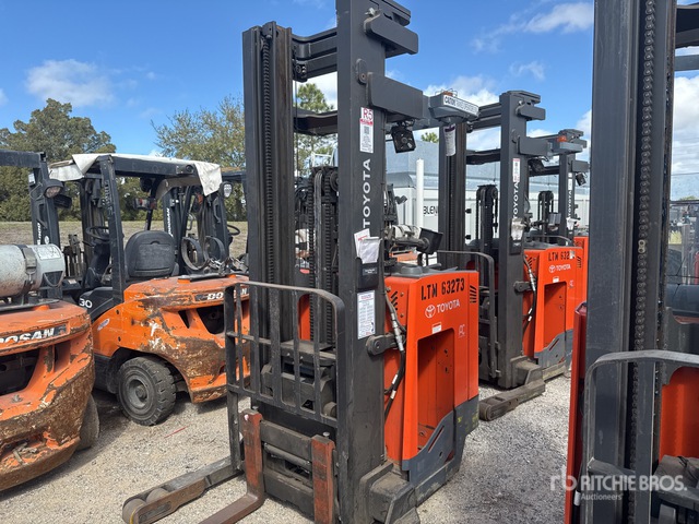 2021 Toyota 9BRU18 3500 lb Reach Truck (Inoperable)