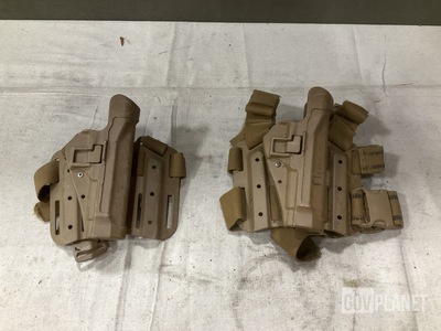 (16) Pistol Holster Kits