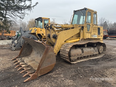 1984 Cat 973 LGP を見 Track Loader