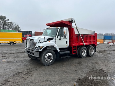 2010 International 7400 6x4 Crew Cab T/A Dump Truck