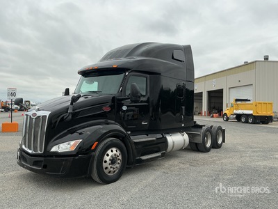 2022 Peterbilt 579 6x4 T/A Sleeper Truck Tractor