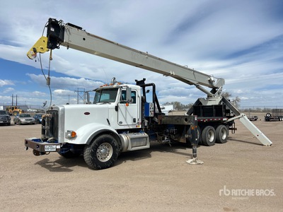 National 900A 26 ton Straight Boom on 2014 Peterbilt 367 8x4 Camión Grúa