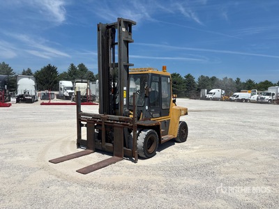 2006 Cat DP70K Cushion Tire Forklift