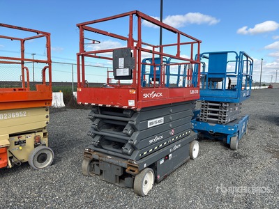 2017 Skyjack SJIII4740 Electric Scissor Lift