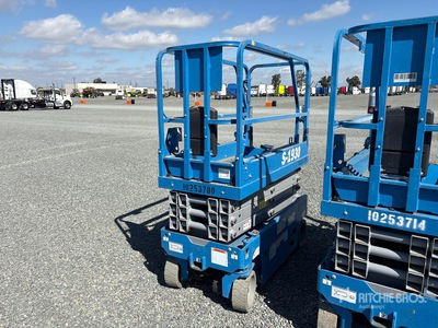 2018 Genie GS-1930 Electric Scissor Lift