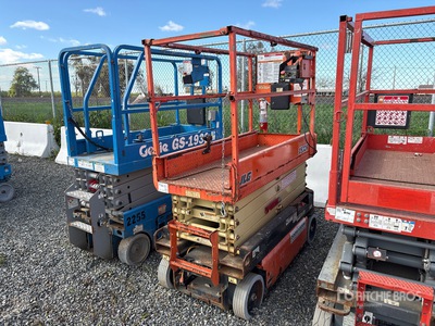2019 JLG 1932R Electric Scissor Lift