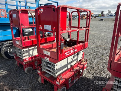 2019 MEC 1330SE Electric Scissor Lift
