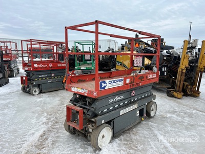 2018 Skyjack SJIII3220 Electric Scissor Lift