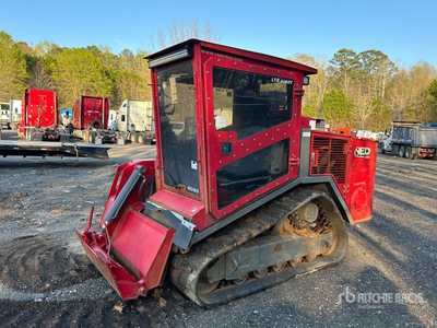 2019 Lamtrac 6140T Skid Steer Dérouleuse