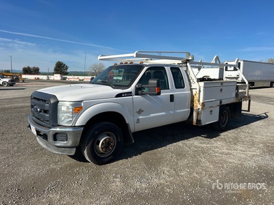 2012 Ford F-350 XL 4x4 Extended Cab 平台トラック