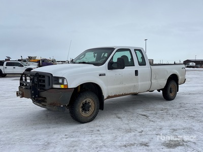 2004 Ford F-250 XL 4x4 Extended Cab Pickup