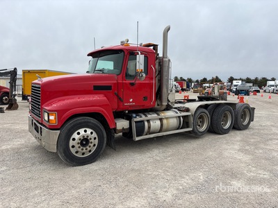 2013 Mack CHU613 8x4 Day Cab Prime Mover