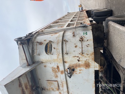 1988 Hilbilt End Dump Trailer