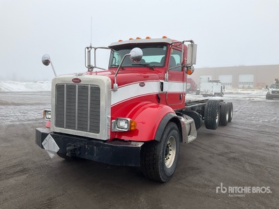 2014 Peterbilt 367 8x4 を見 Cab and Chassis