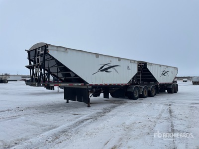 2017 Lode King 28 ft Tri/A Super B-Train Lead Live Bottom Remolque de granos