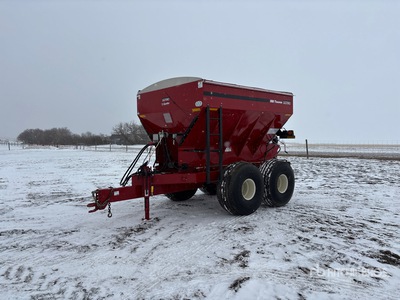 2022 Salford BBI Trooper 80 ft T/A Fertilizer Spreader