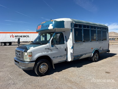 2011 Ford ELDO E-450 4x2 8-Seat Bus
