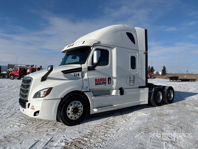 2019 Freightliner Cascadia 126 6x4 T/A Sleeper Truck Tractor