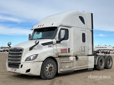 2019 Freightliner Cascadia 126 6x4 Ciągnik siodłowy T/A z kabiną sypialną