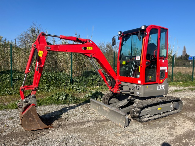 2023 Volvo JECR25D Electric Mini Excavator