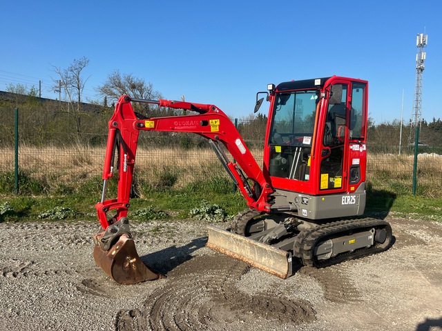 2023 Volvo JECR25D Electric Mini Excavator
