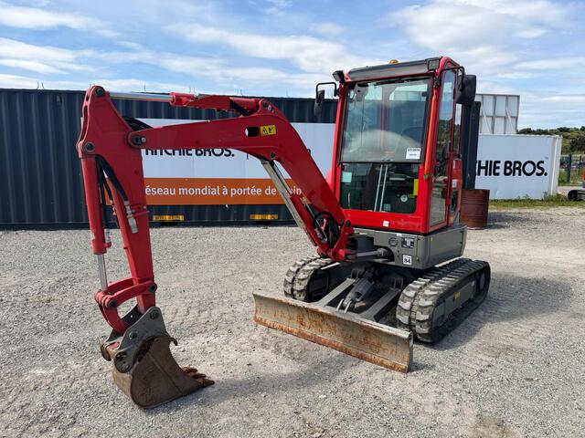 2021 Volvo JECR25D Electric Mini Excavator